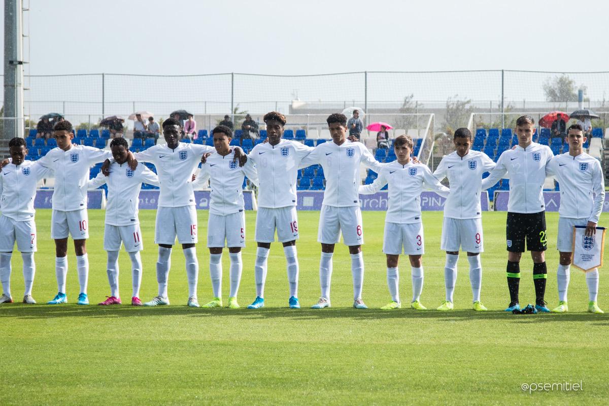 穆夏拉从切尔西到拜仁的关键抉择：改变命运的青训转会内幕